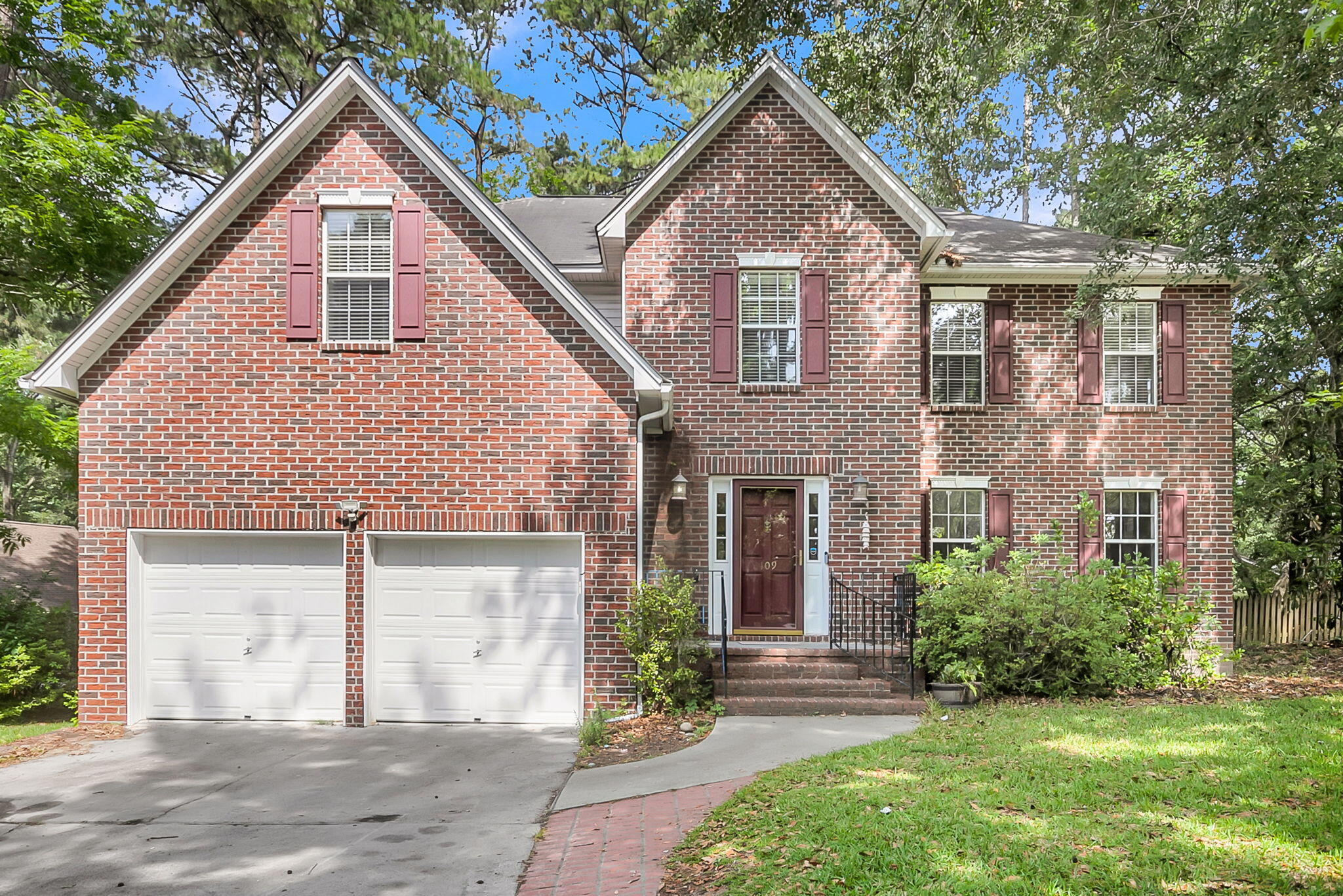 109 Hulton Lane Summerville SC 29485