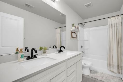 230 Hayworth Road Summerville SC 29486