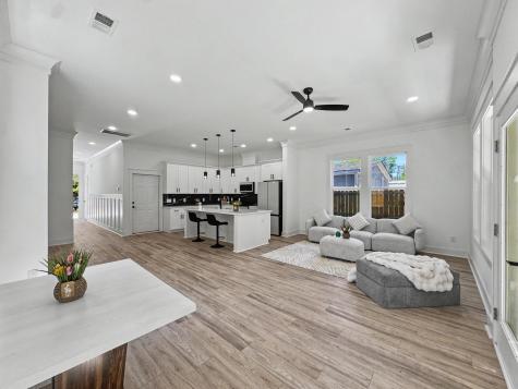 1903 Emden Street North Charleston SC 29406