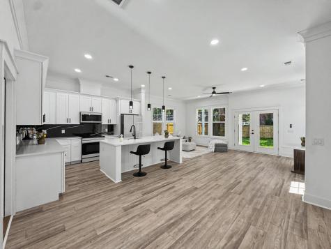 1903 Emden Street North Charleston SC 29406