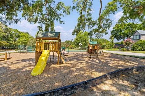 317 Hawthorne Street Mount Pleasant SC 29464