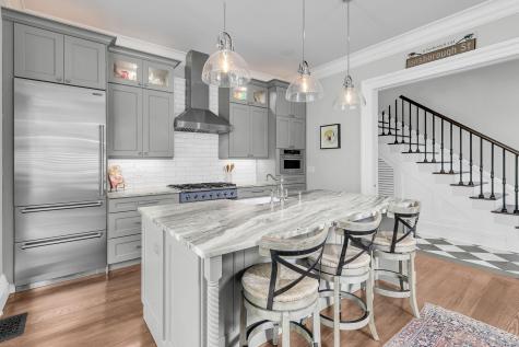 126 Ionsborough Street Mount Pleasant SC 29464