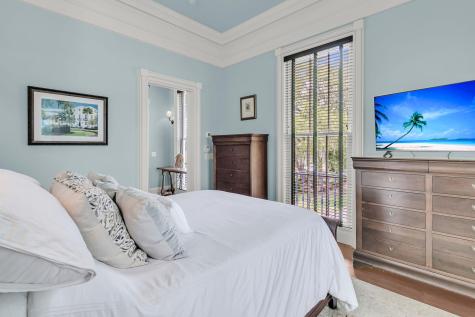126 Ionsborough Street Mount Pleasant SC 29464