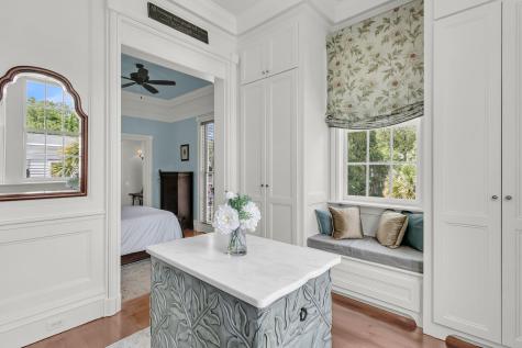 126 Ionsborough Street Mount Pleasant SC 29464