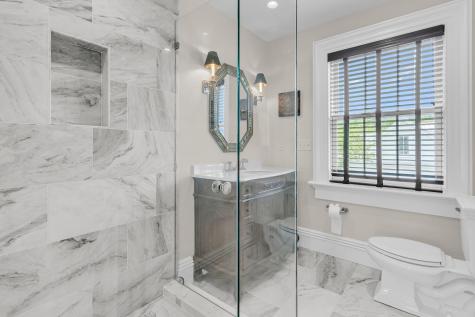 126 Ionsborough Street Mount Pleasant SC 29464