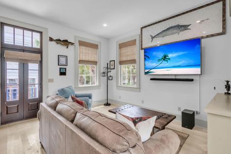 126 Ionsborough Street Mount Pleasant SC 29464
