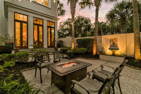 126 Ionsborough Street Mount Pleasant SC 29464