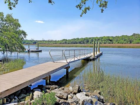 126 Ionsborough Street Mount Pleasant SC 29464