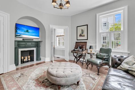 126 Ionsborough Street Mount Pleasant SC 29464