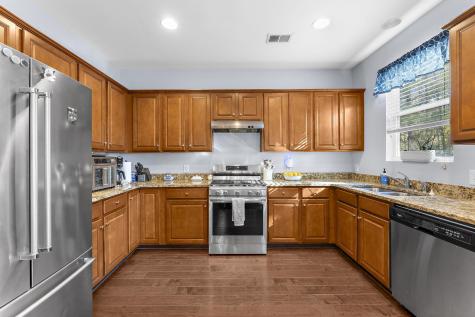 1301 Merchant Court Mount Pleasant SC 29466