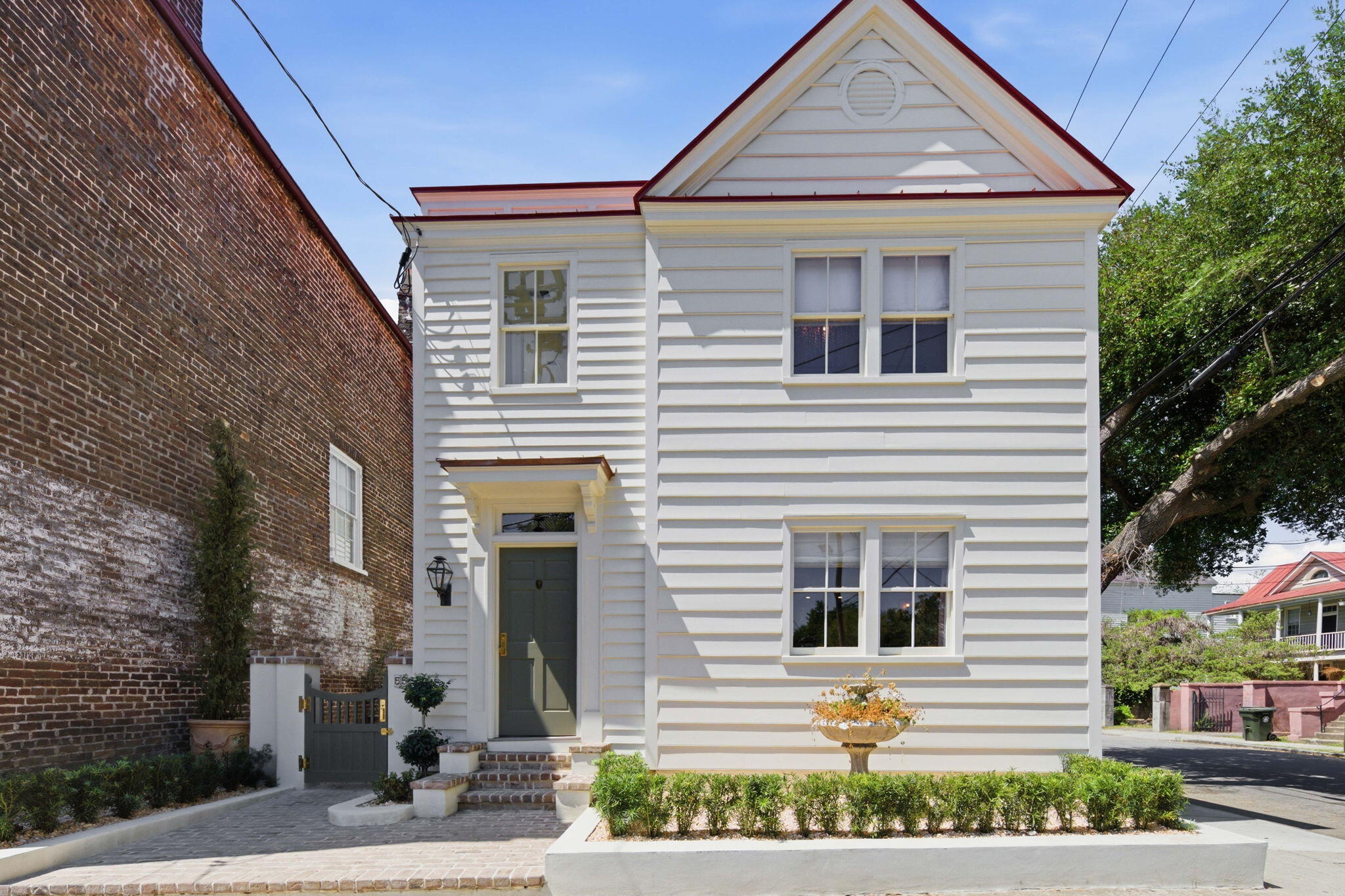 55 Elizabeth Street Charleston SC 29403