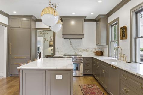 55 Elizabeth Street Charleston SC 29403