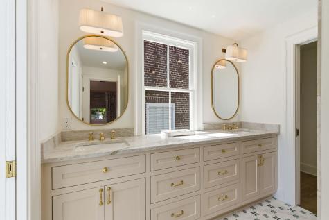 55 Elizabeth Street Charleston SC 29403
