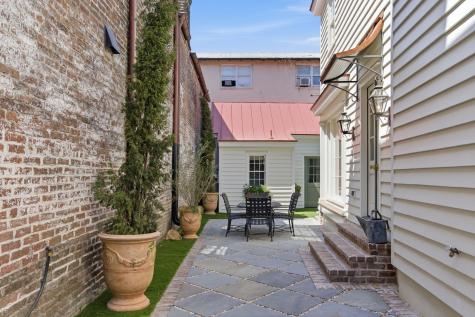 55 Elizabeth Street Charleston SC 29403