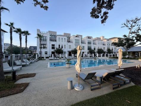 320 Longshore Street Charleston SC 29492