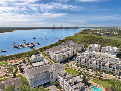 320 Longshore Street Charleston SC 29492