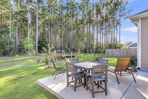 562 Dunswell Drive Summerville SC 29486