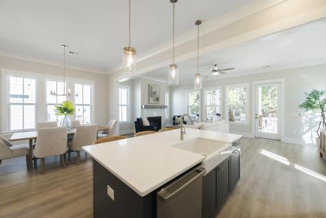 1370 Lucinda Street Mount Pleasant SC 29466