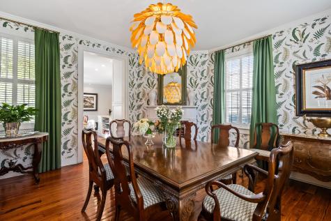 28 Warren Street Charleston SC 29403