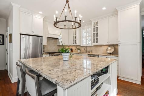 28 Warren Street Charleston SC 29403