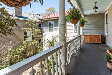 28 Warren Street Charleston SC 29403