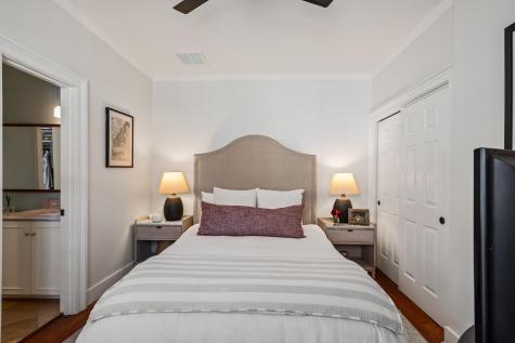 28 Warren Street Charleston SC 29403