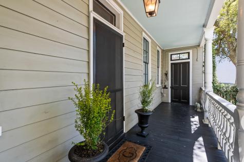 28 Warren Street Charleston SC 29403