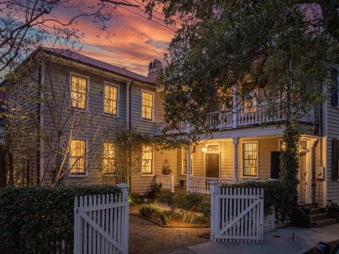28 Warren Street Charleston SC 29403