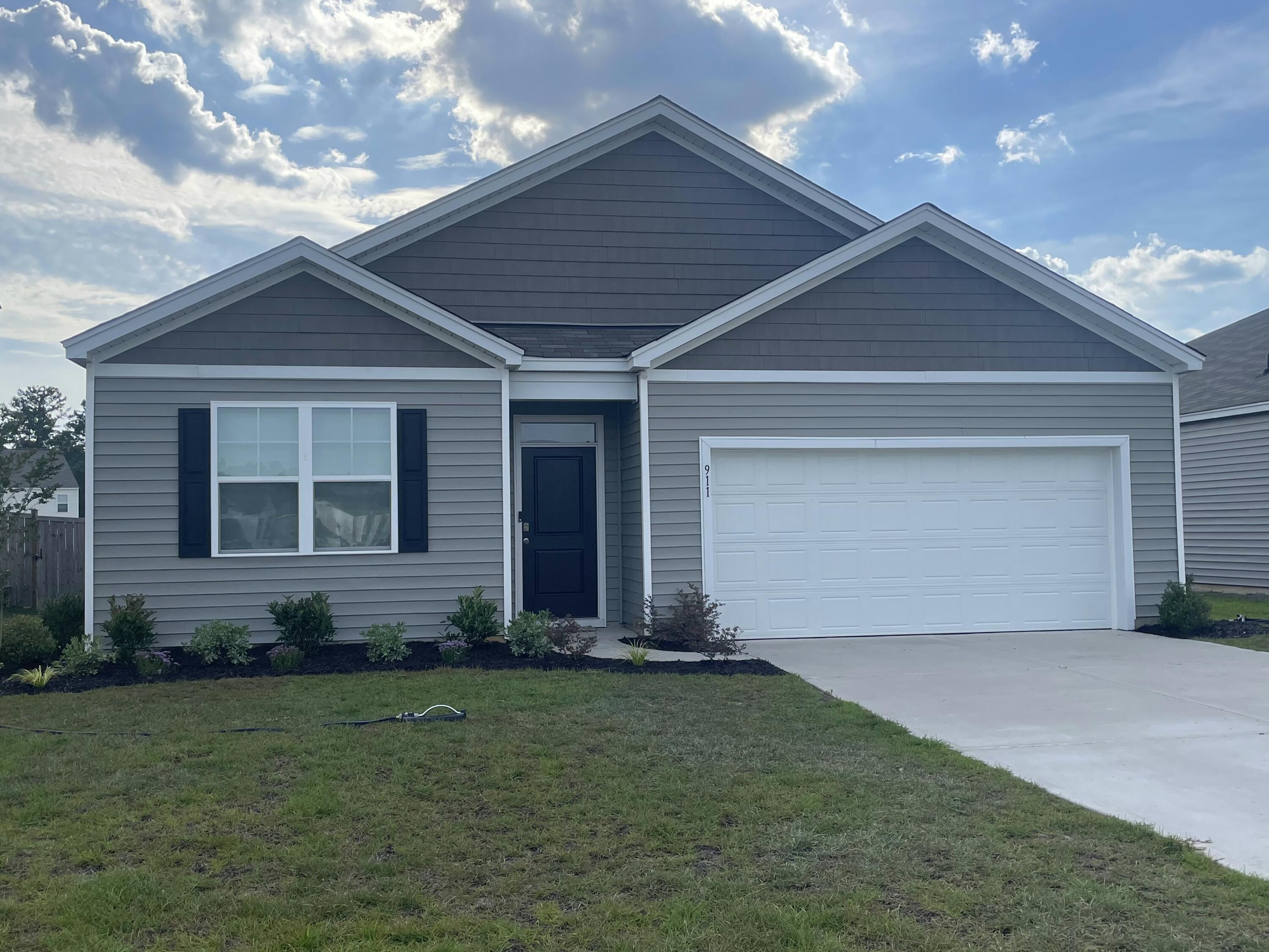 911 Woodside Creek Lane Summerville SC 29486