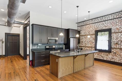 125 Meeting Street Charleston SC 29401