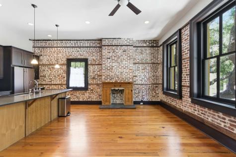 125 Meeting Street Charleston SC 29401