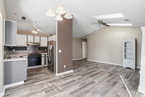 8562 Brookforest Drive Charleston SC 29406