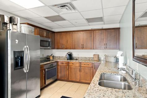 3013 Old Bridgeview Lane Charleston SC 29403