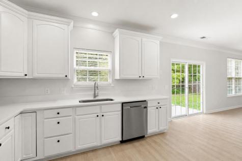 2015 Isabela Court Summerville SC 29483