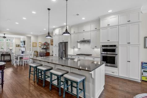 1705 Frissel Street Charleston SC 29492