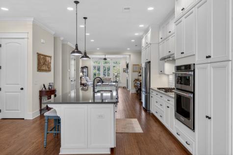 1705 Frissel Street Charleston SC 29492