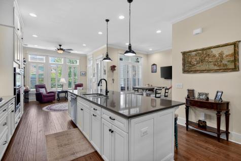 1705 Frissel Street Charleston SC 29492