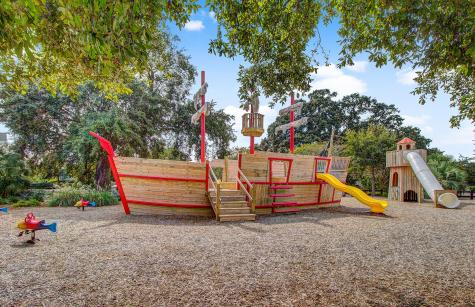 1705 Frissel Street Charleston SC 29492