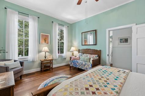517 W Carolina Avenue Summerville SC 29483