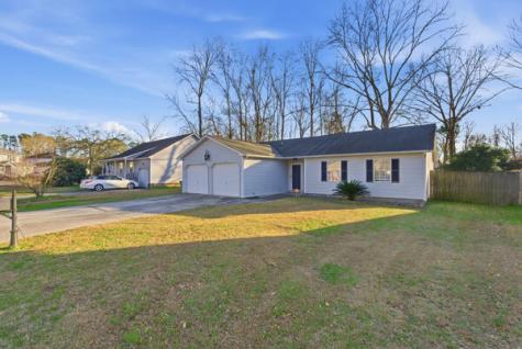 8391 Water Ash Way North Charleston SC 29420