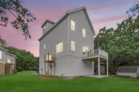 1552 N Avalon Circle Charleston SC 29407