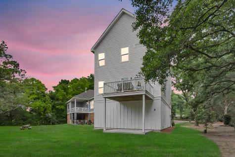 1552 N Avalon Circle Charleston SC 29407