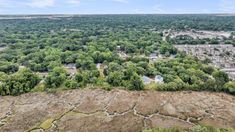 1552 N Avalon Circle Charleston SC 29407