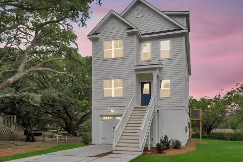 1552 N Avalon Circle Charleston SC 29407