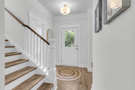 1552 N Avalon Circle Charleston SC 29407