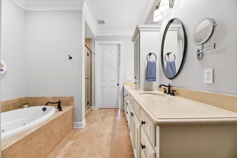 4255 Faber Place Drive North Charleston SC 29405