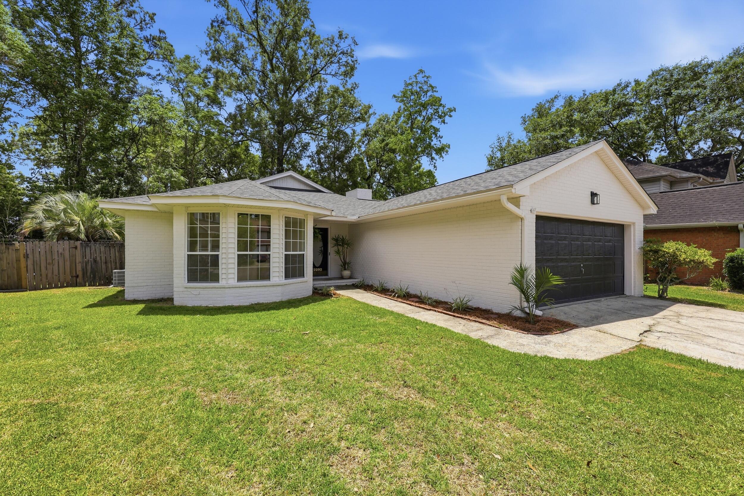 2292 Ballston Court North Charleston SC 29406