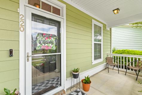 220 Crossandra Avenue Summerville SC 29483