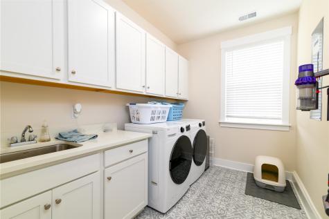 2204 Hartfords Bluff Circle Mount Pleasant SC 29466