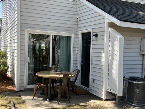7870 Nummie Court North Charleston SC 29418